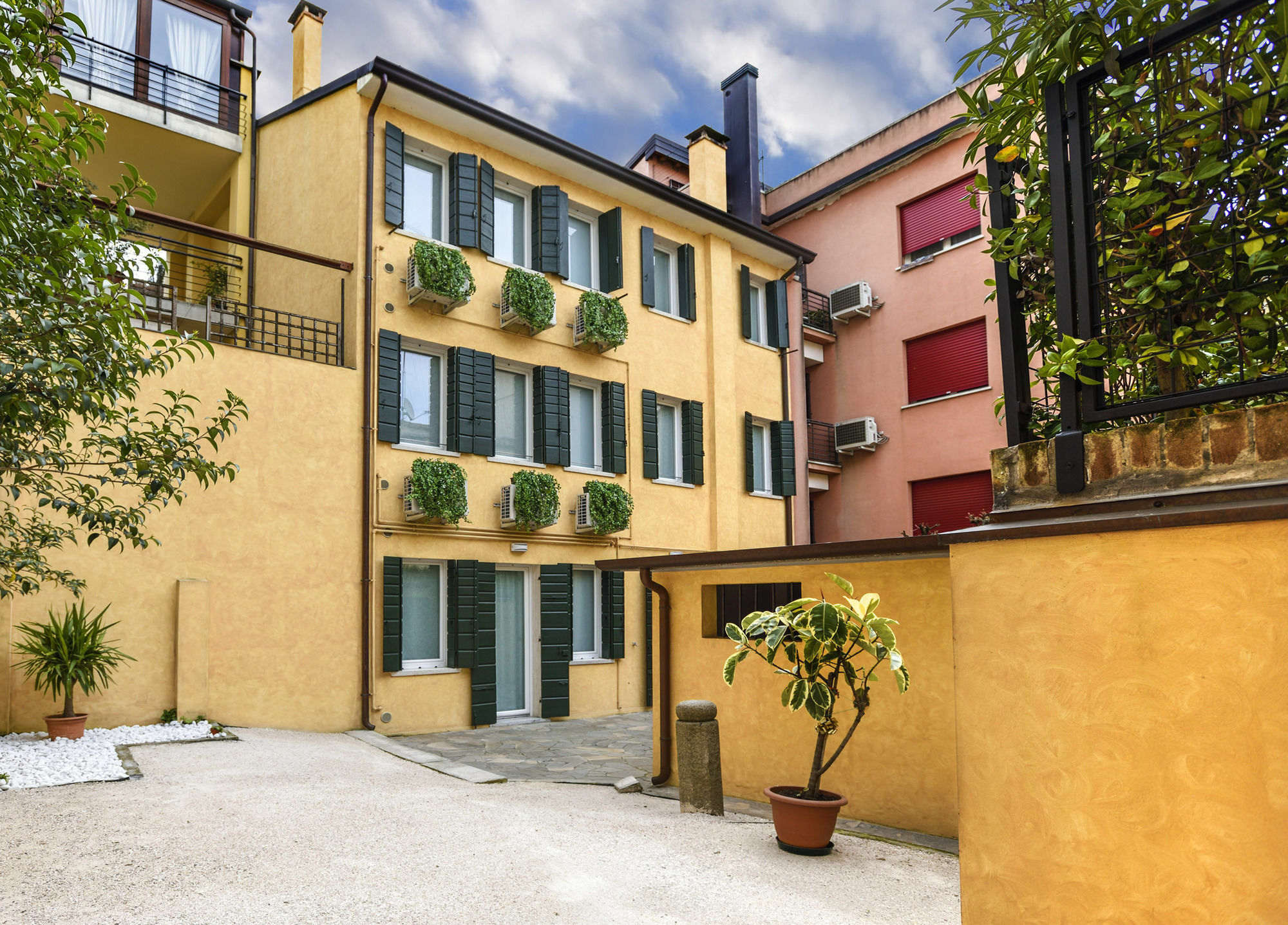 Ferienwohnung Brick House Treviso Exterior foto